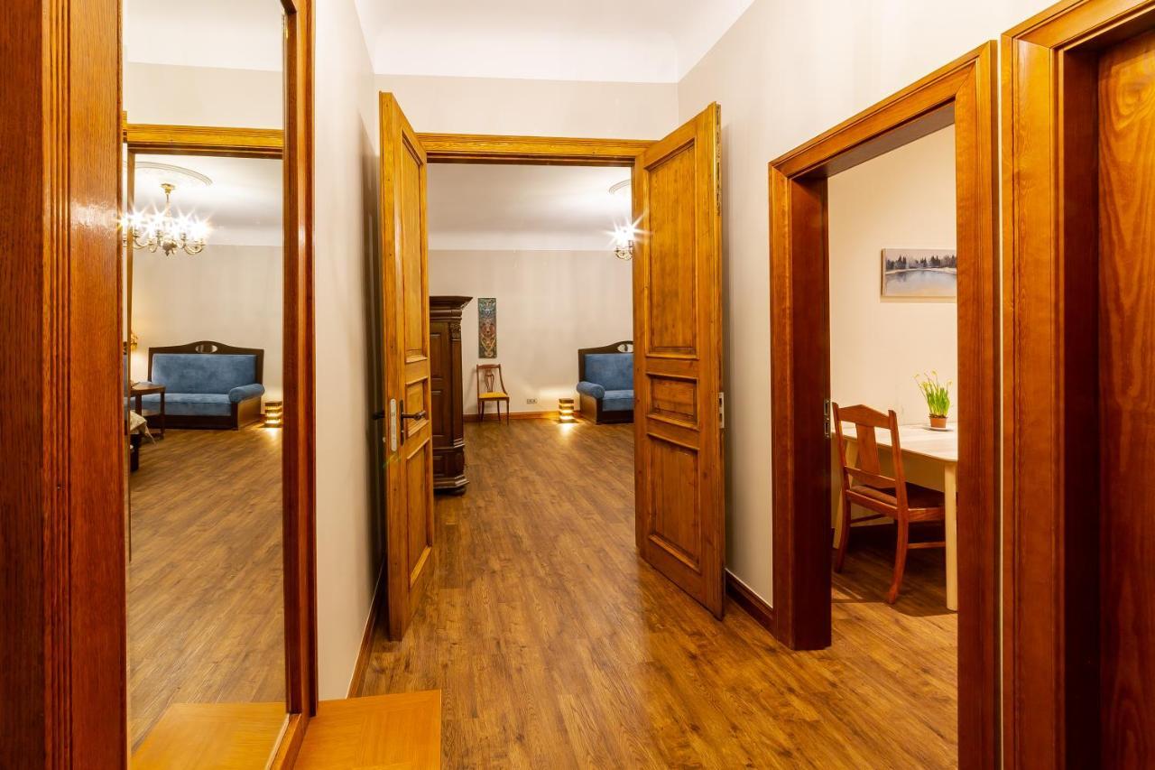 Cozy Storie'S Ap, 47Sqm, Renovated 2020, Free Parking Appartement Riga Buitenkant foto