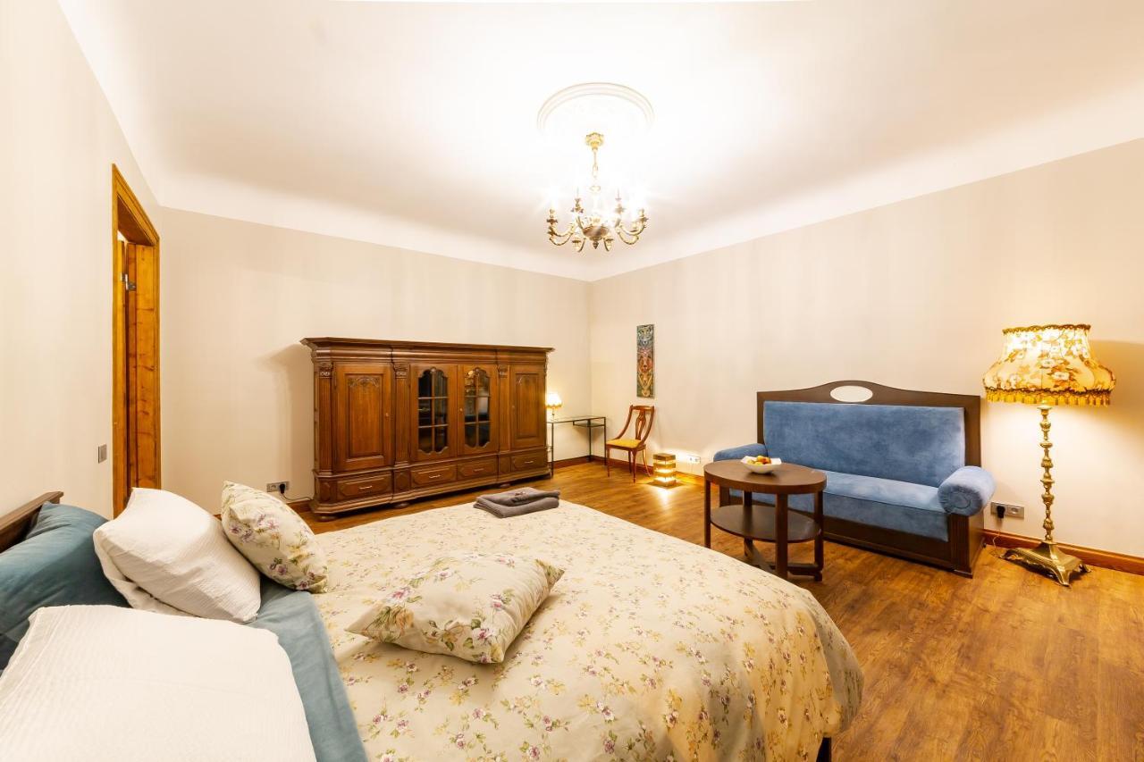 Cozy Storie'S Ap, 47Sqm, Renovated 2020, Free Parking Appartement Riga Buitenkant foto